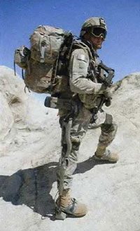 Солдат США в экзоскелете HULC