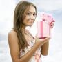 Что подарить женщине? Оригинальные подарки для любимых дам