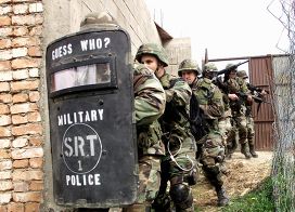 Американские солдаты в Косово
