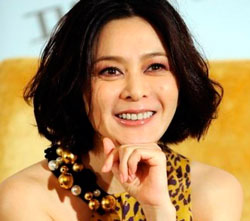 Актриса Гуань Чжилинь